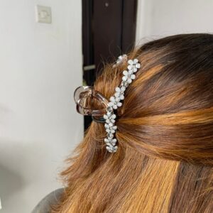 crystal flower (grey)