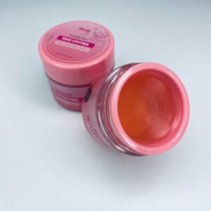 blume 30g edge control (enriched with keratin, castor oil and rosemary to support healthy edges)